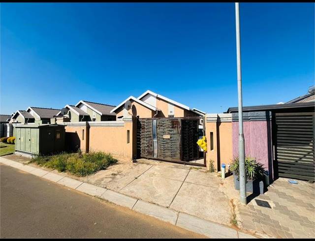 3 BEDROOM HOUSE FOR SALE IN WINDMILL PARK